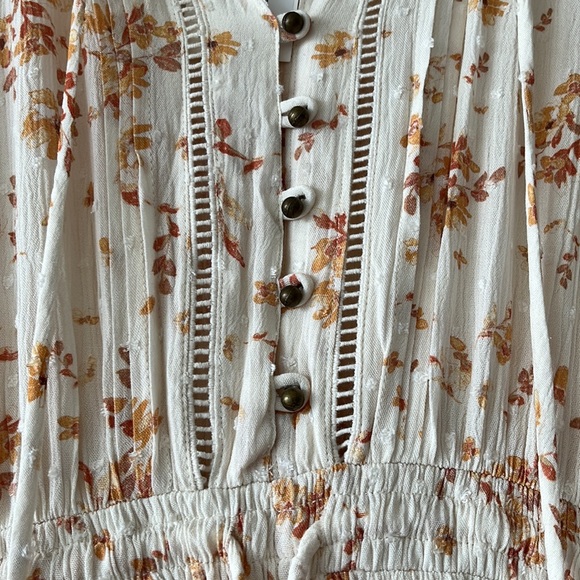 KIVARI Misha Cream Rust Ditsy Long Sleeve Mini Dress NWT - Picture 14 of 16